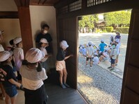 雨戸の開け閉め体験