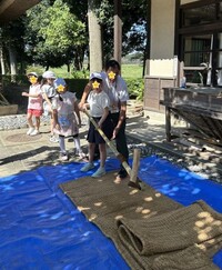 大豆をとるための「くるり棒」