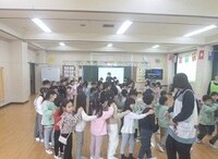 じゃんけん列車で交流